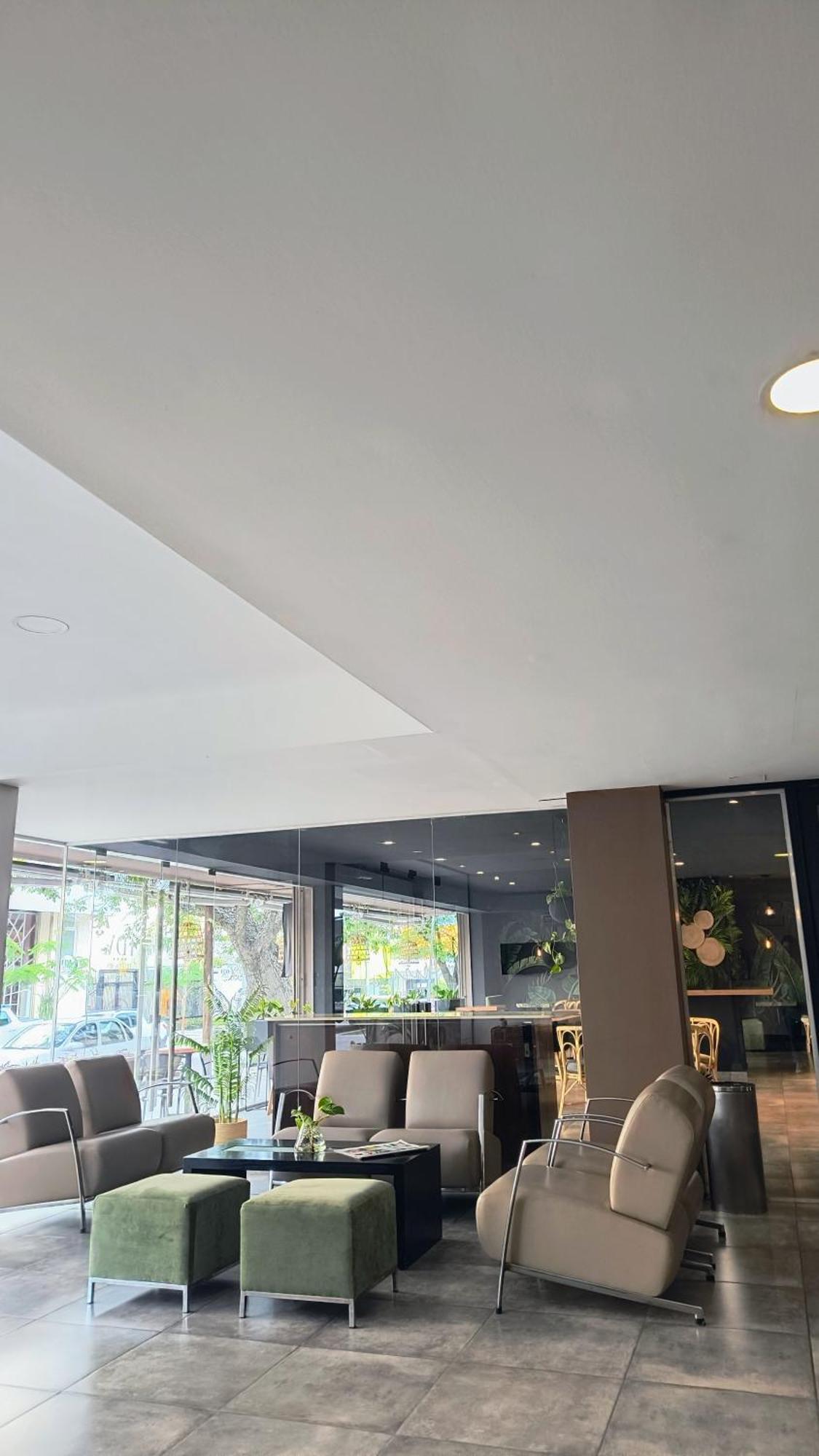 El Del Abuelo Hotel 4*